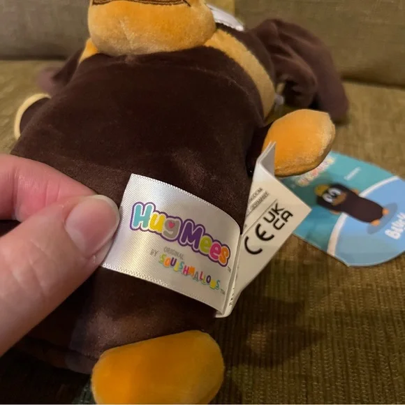 Bluey Snickers Hugmees Squishmallow NWT - Picture 8 of 12